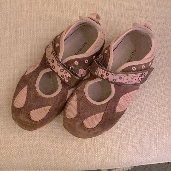 Merrell Brown Suede and Blush Pink Floral Velcro Aqua Lined Girls Size 1 - Picture 2 of 14